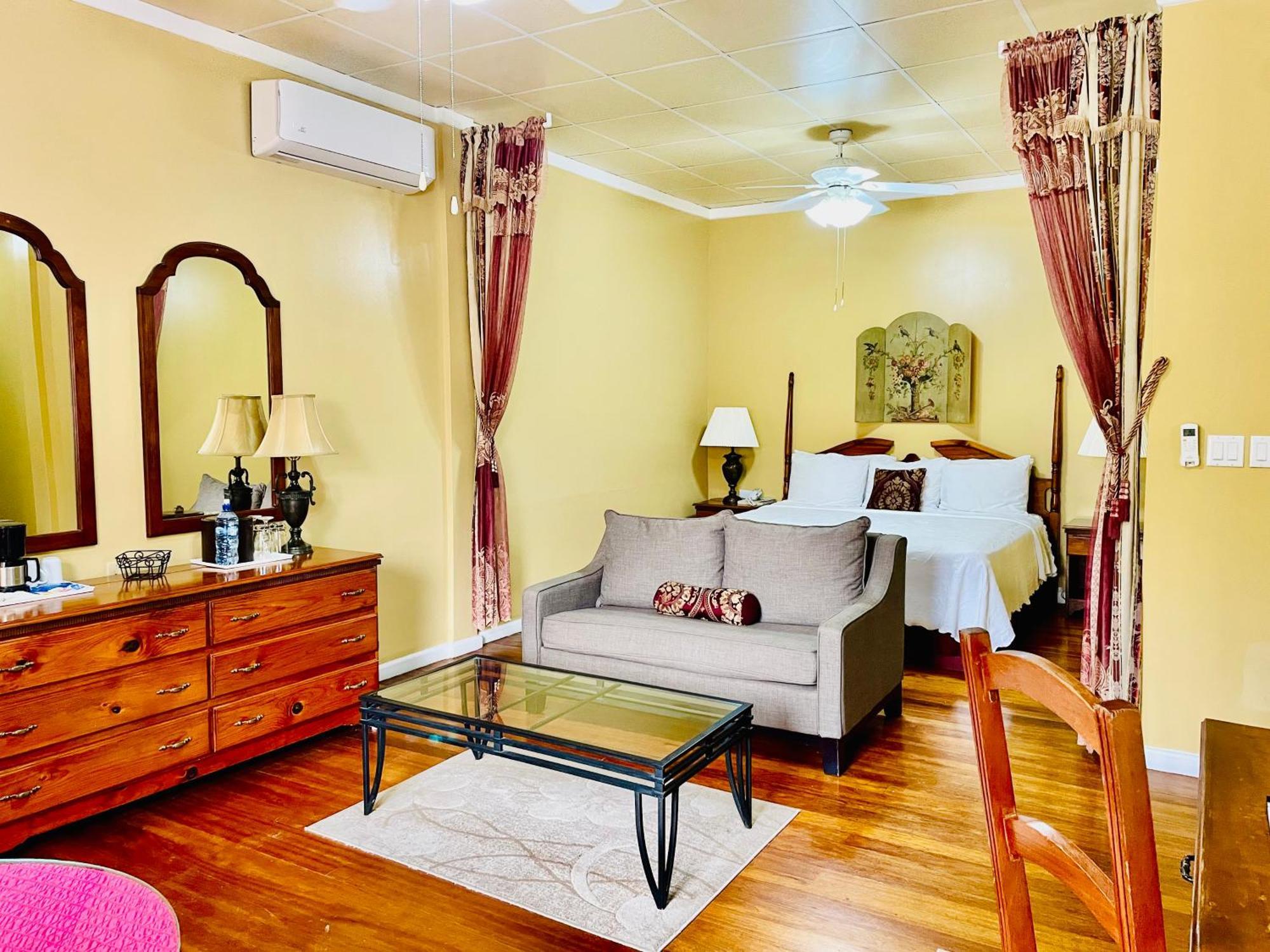 The Great House Inn Belize City Buitenkant foto